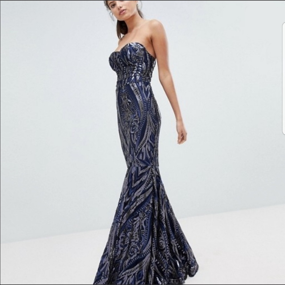 Club L Women’s Navy Sequined Strapless Gown XS